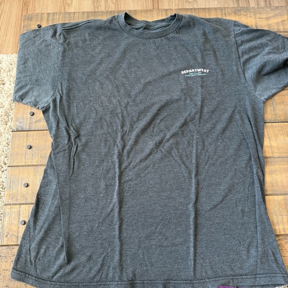 Department 56 Gray Short Sleeve Tee - Picture 2 of 3
